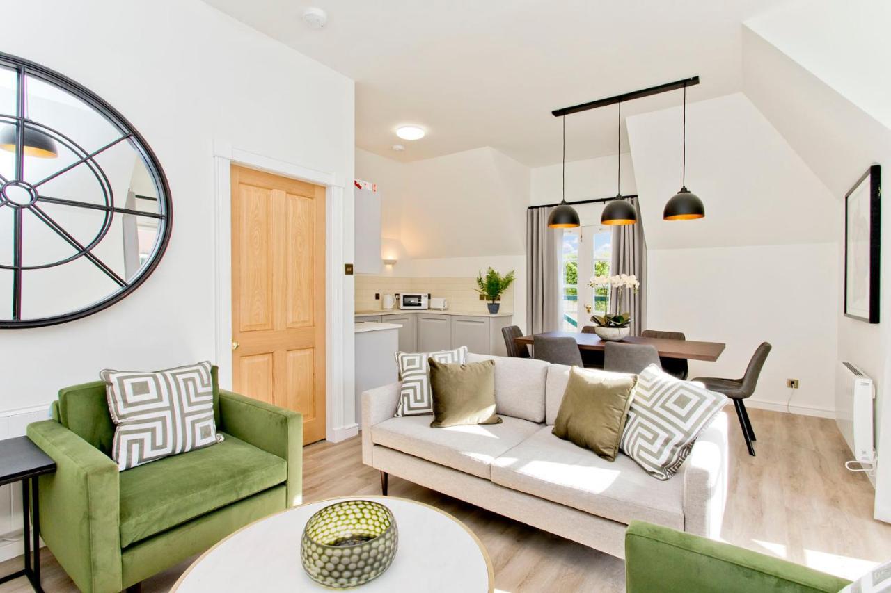 Newly Reno'D 2 Bed With Free Parking Apartment เอดินบะระ ภายนอก รูปภาพ