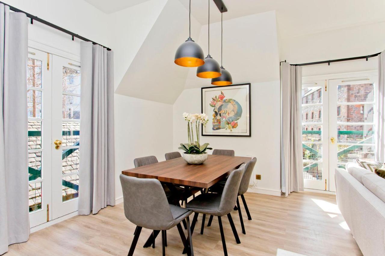 Newly Reno'D 2 Bed With Free Parking Apartment เอดินบะระ ภายนอก รูปภาพ