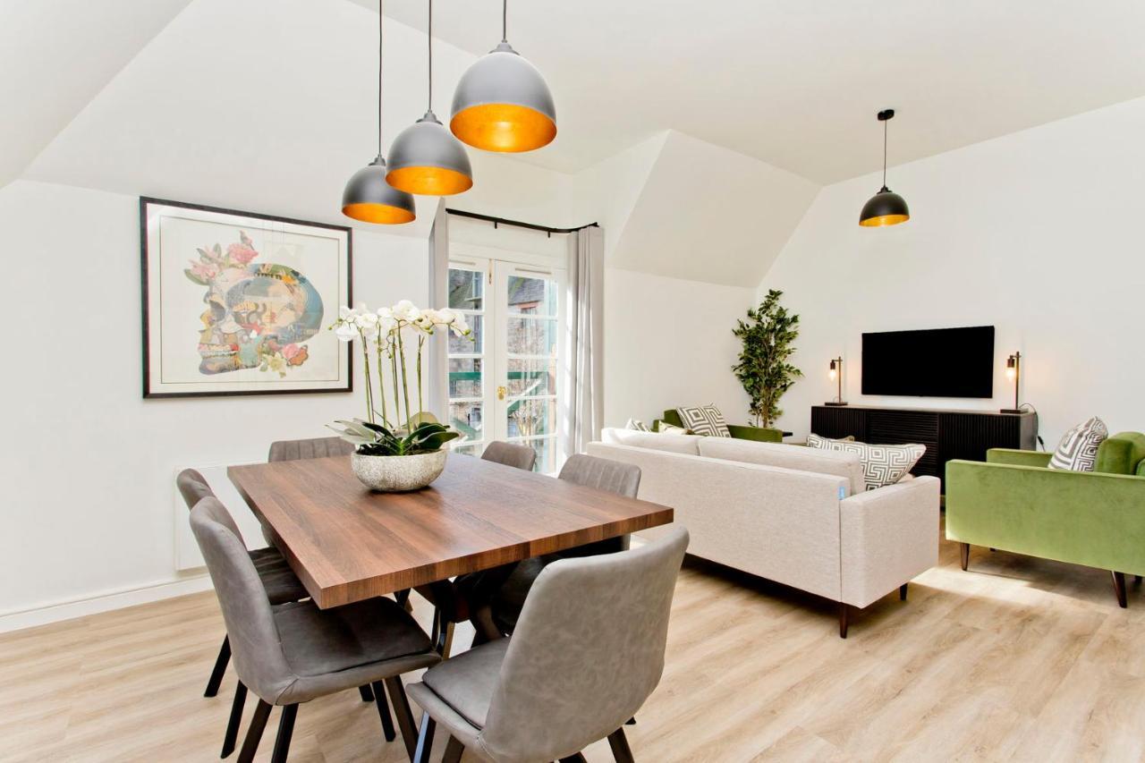 Newly Reno'D 2 Bed With Free Parking Apartment เอดินบะระ ภายนอก รูปภาพ
