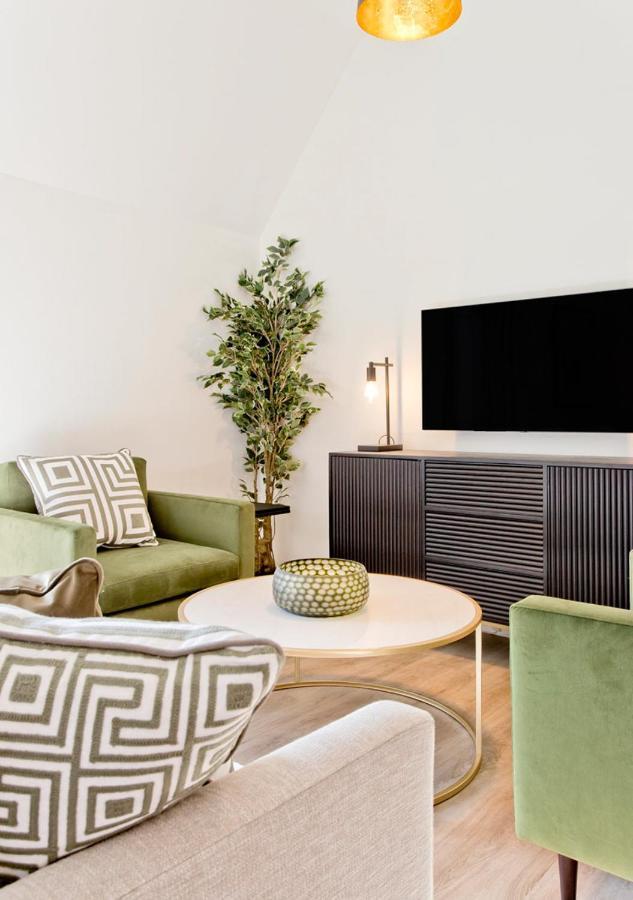 Newly Reno'D 2 Bed With Free Parking Apartment เอดินบะระ ภายนอก รูปภาพ